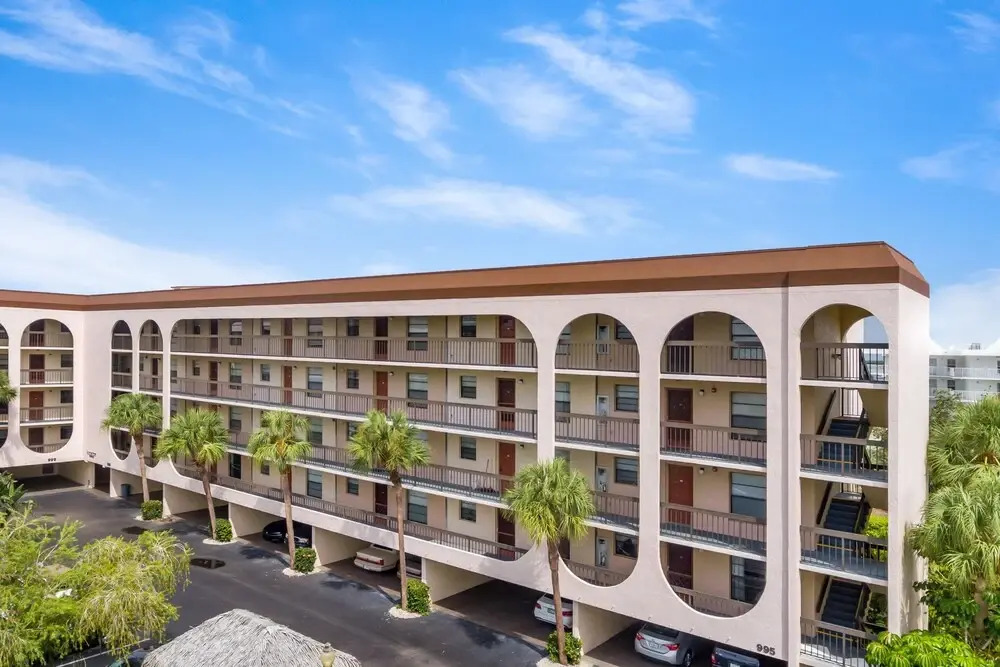 Anglers Cove N306, Marco Island Vacation Rental 2 Bedroom Condo by Redawning