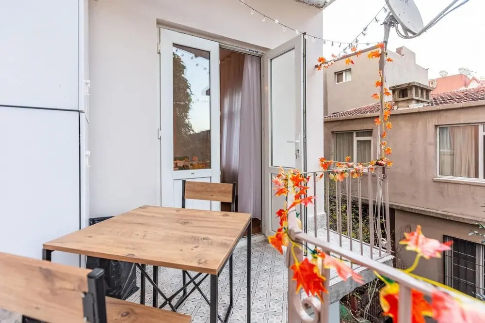 Central and Stylish Flat near Istiklal Street