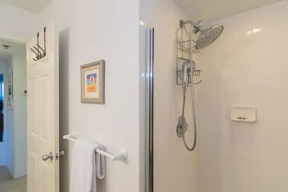 Cove at Sandy Pointe Unit 208a