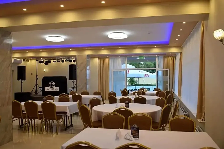 Hotel Biały