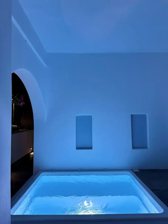 Miracles Suites by Anastasia Princess, Adults Only