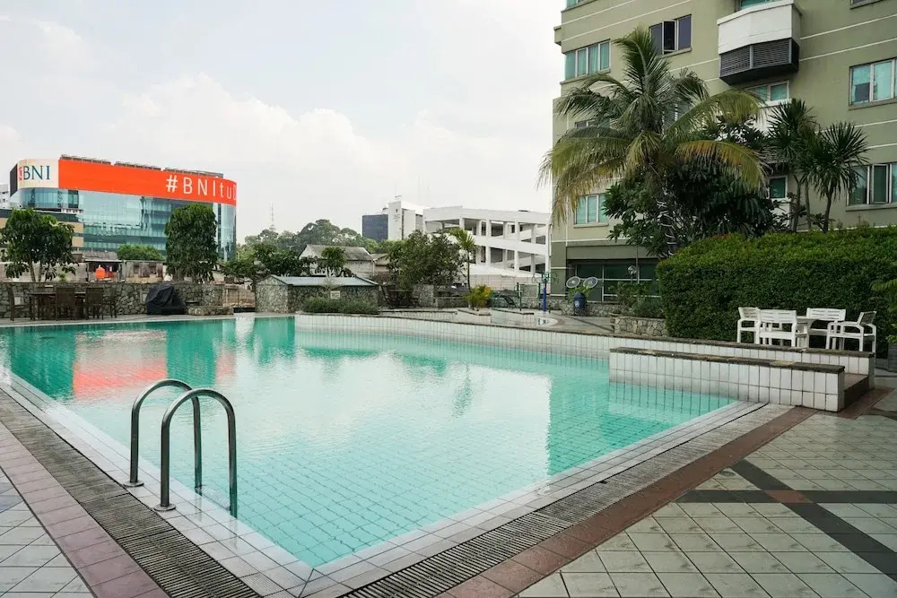 1BR with City View @ Semanggi Apartment By Travelio