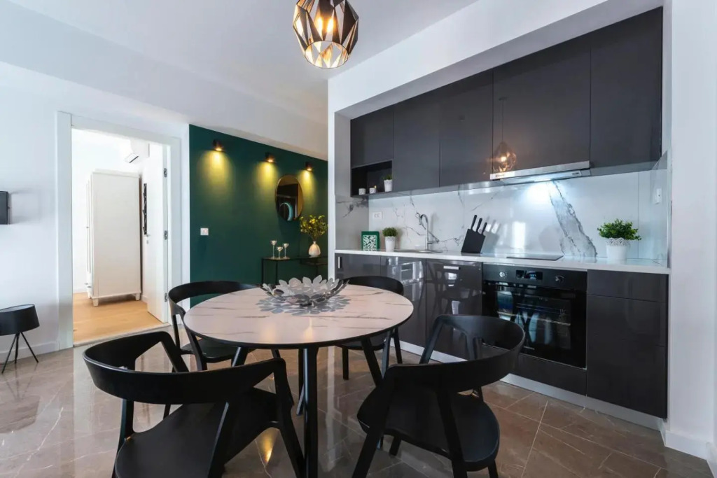 Apartments Adriatic Oasis & Marine View