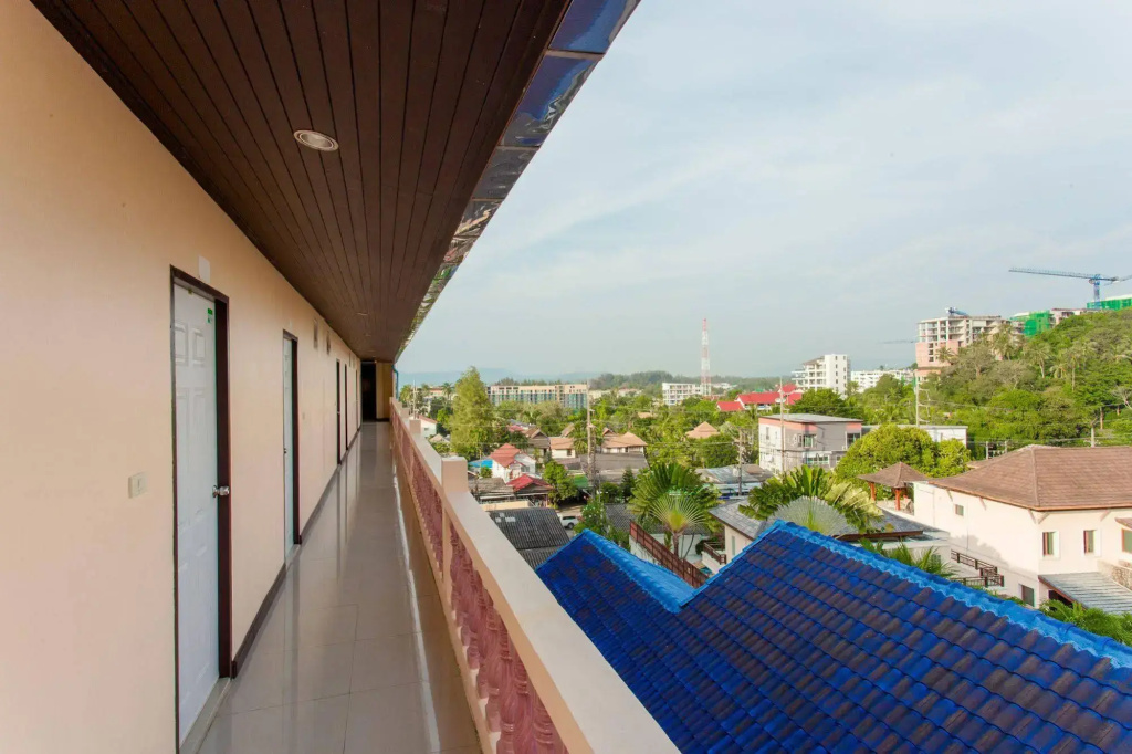 Surin Sunset Hotel - SHA