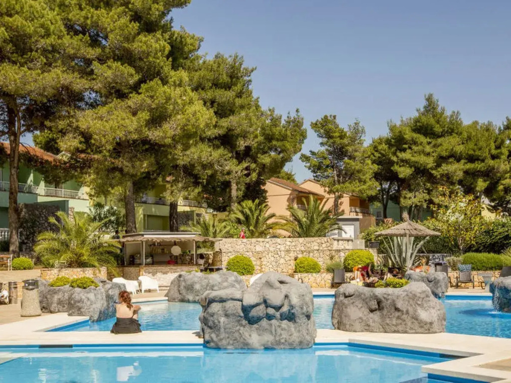 Matilde Beach Resort 28223