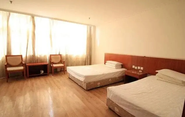 Yantai Fuhai Express Hotel