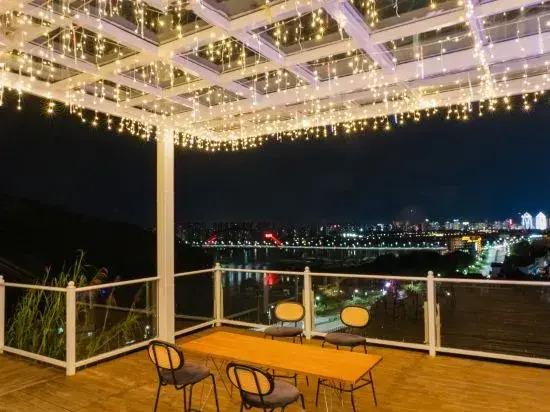 Yuge RIVER VIEW Design Art Villa (Xishuangbanna Jinghong Gaozhuang Xishuangjing)