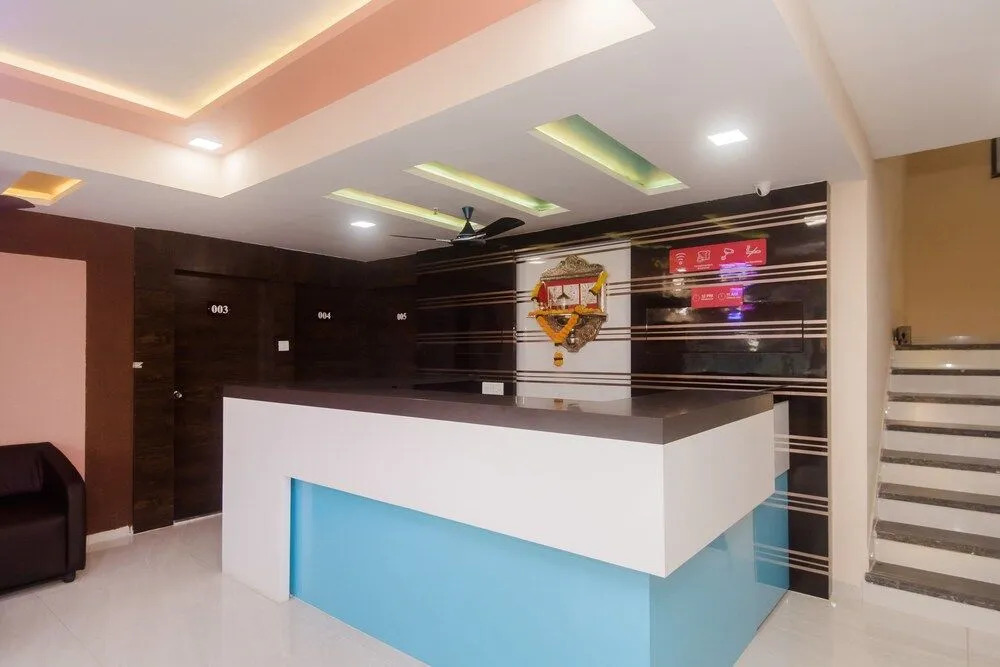 OYO 17391 Arya Residency