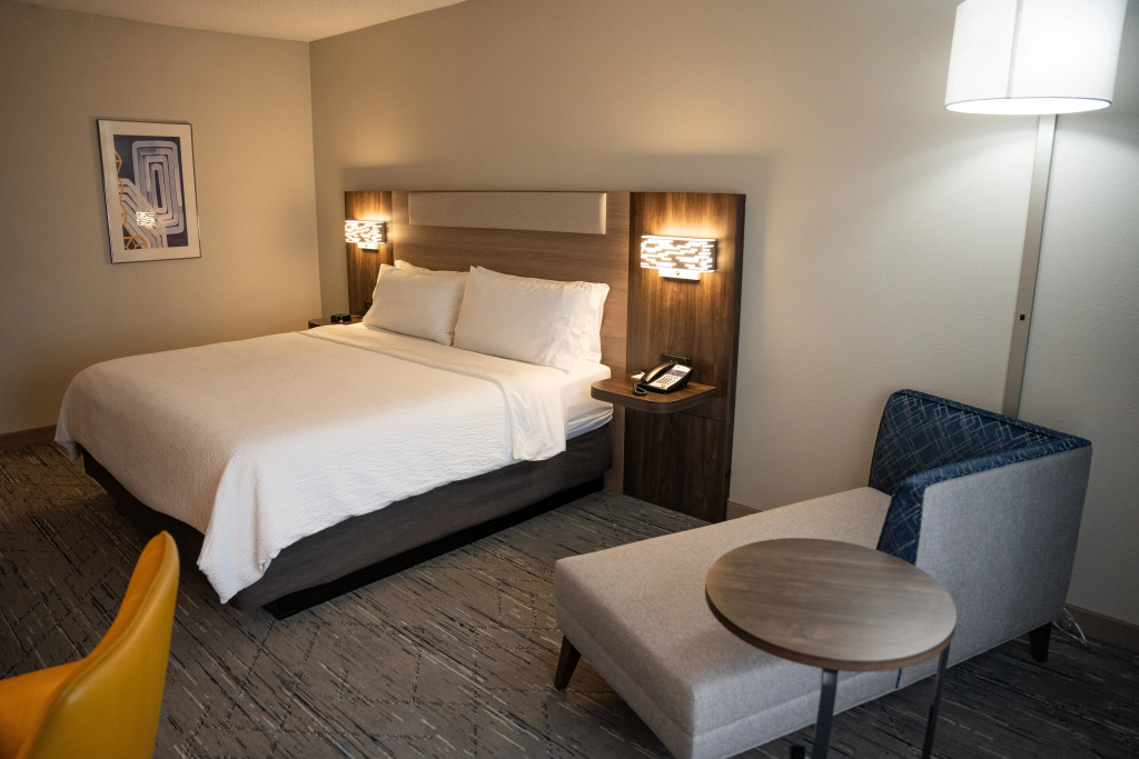 Holiday Inn Express Hotel & Suites West Chester by IHG