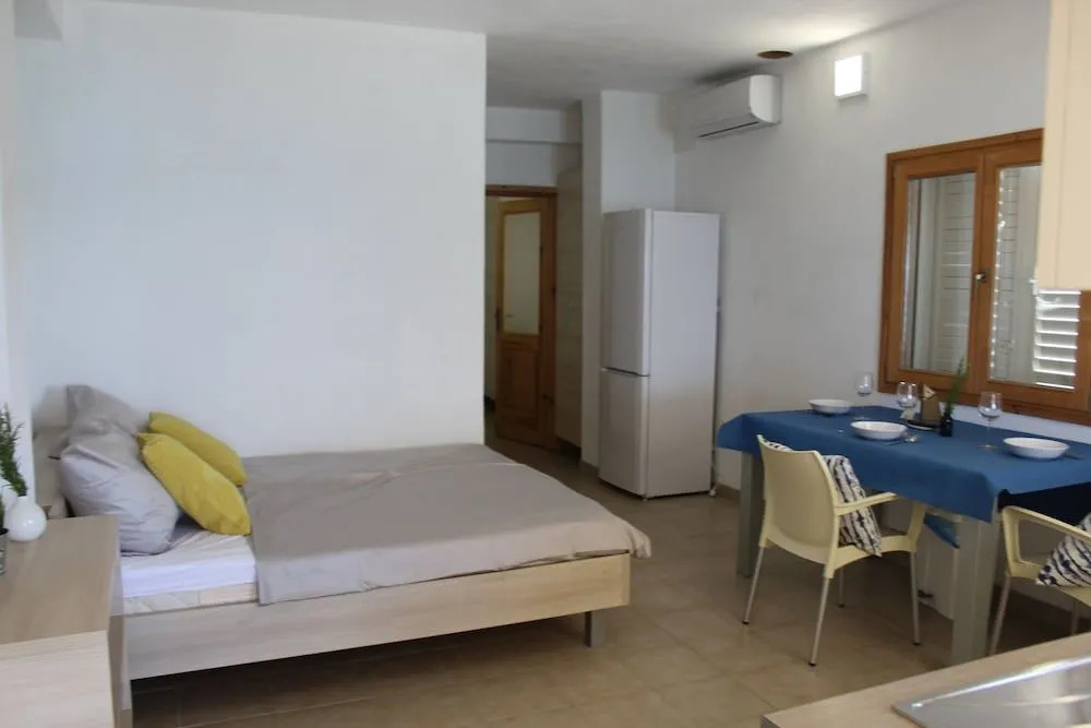 Apartments Andrea