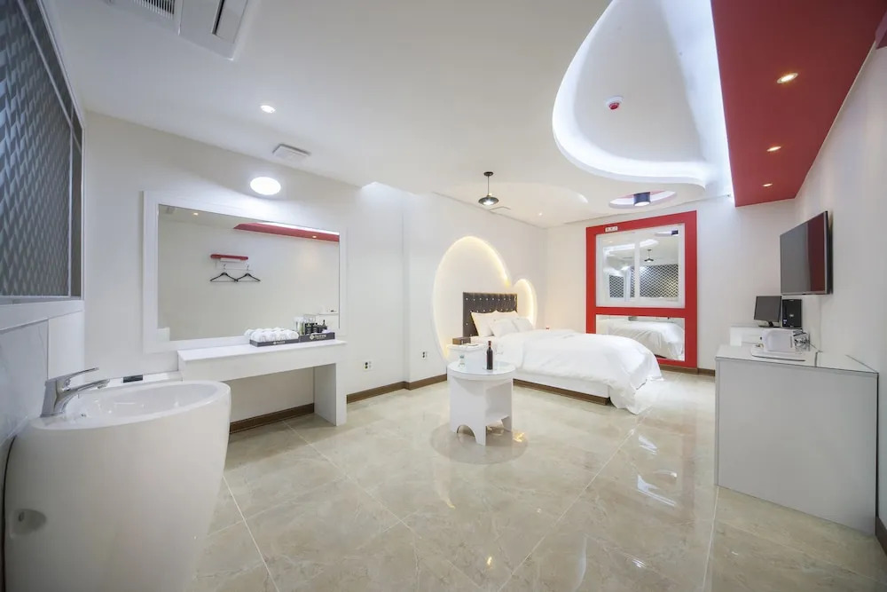 Samho Hotel