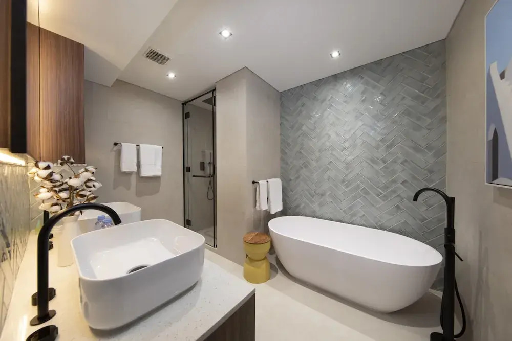 Fountain View Signature Residence With Terrace 135 SQM