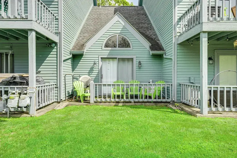 Ellicottville Townhome Near Holiday Valley Resort!