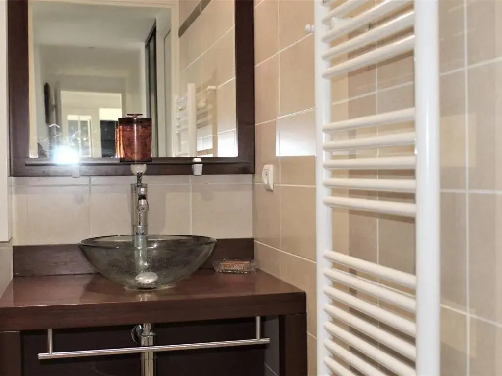 Appartement Villeneuve-Loubet, 3 pièces, 5 personnes - FR-1-252A-70