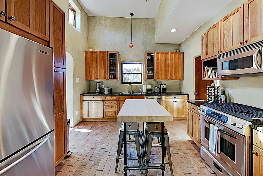 Ultra-chic Adobe Casita - Walk To Historic Plaza! 2 Bedroom Cottage
