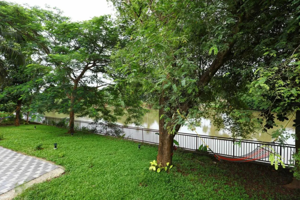 Nadhiyoram River Retreat