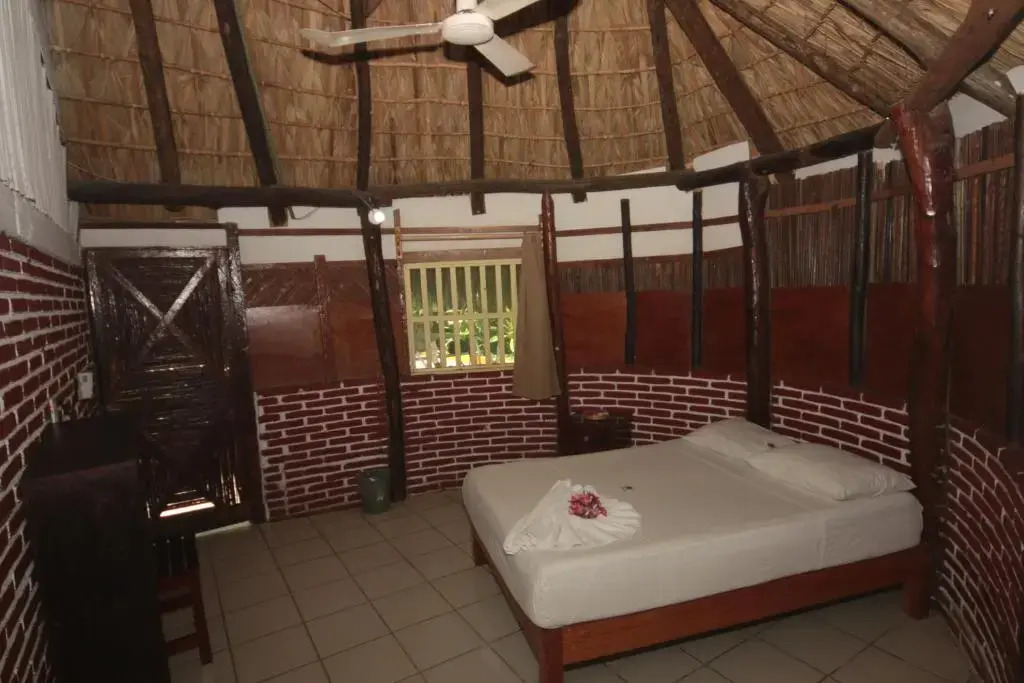 Hotel y Bungalows Acuario