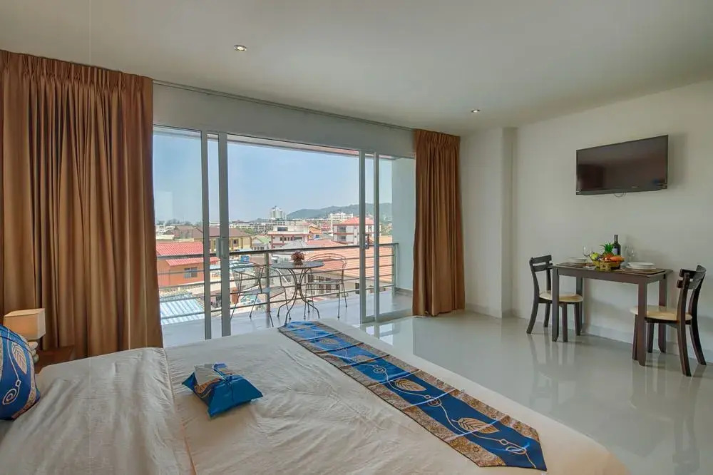 Bayshore Oceanview Apartment F11-f12
