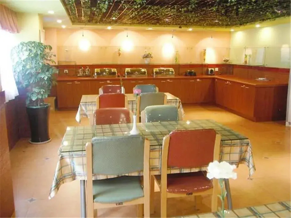 Home Inns Hotel