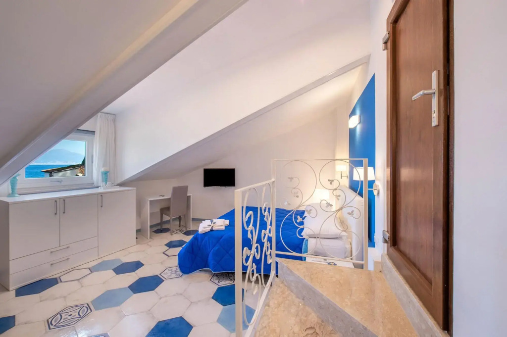 Caruso sea view