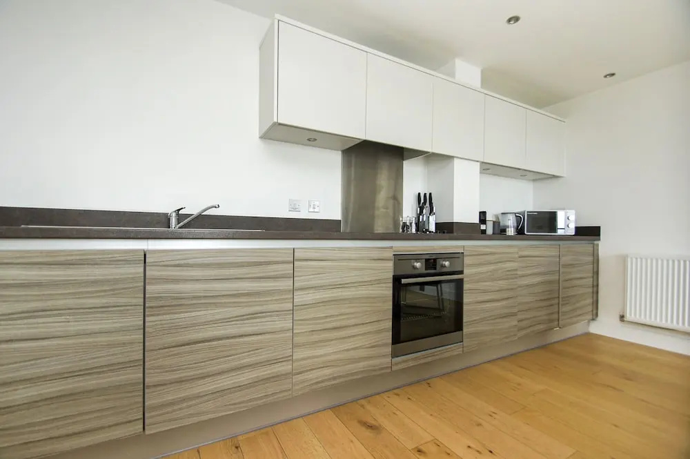 Orion Marina Sea View Parking by Brighton Holiday Lets