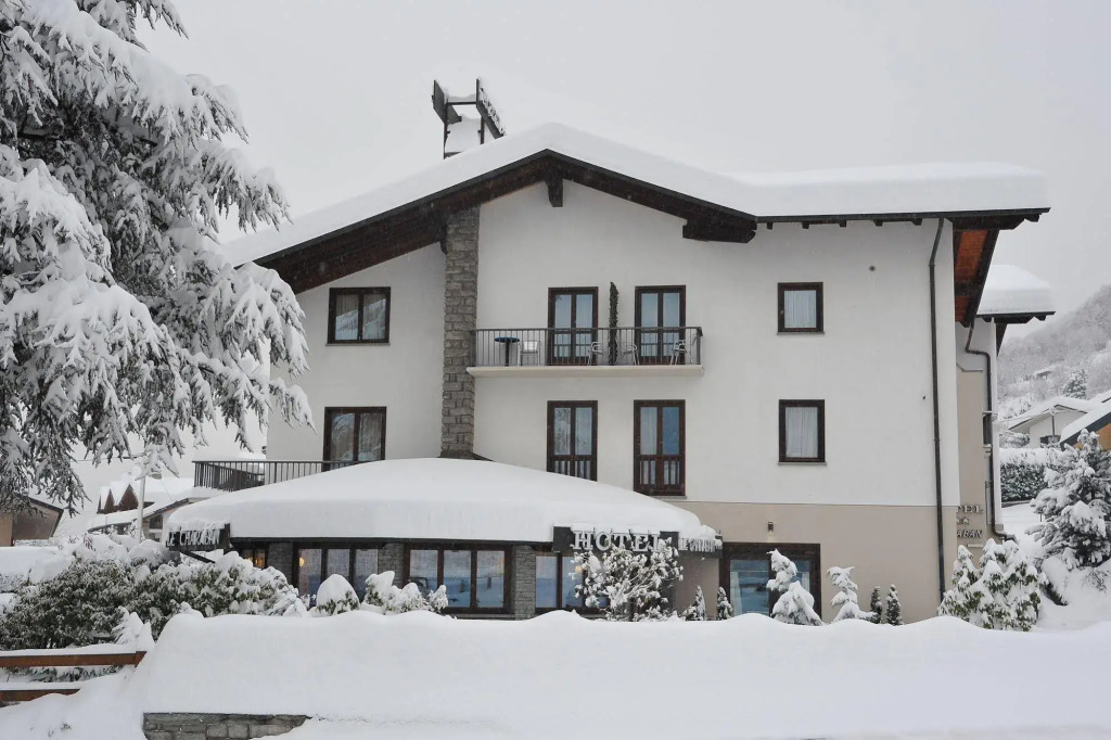 Hotel & Restaurant Le Charaban