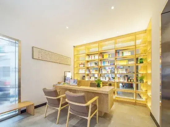 Yingxiu Xihupan Boutique Inn