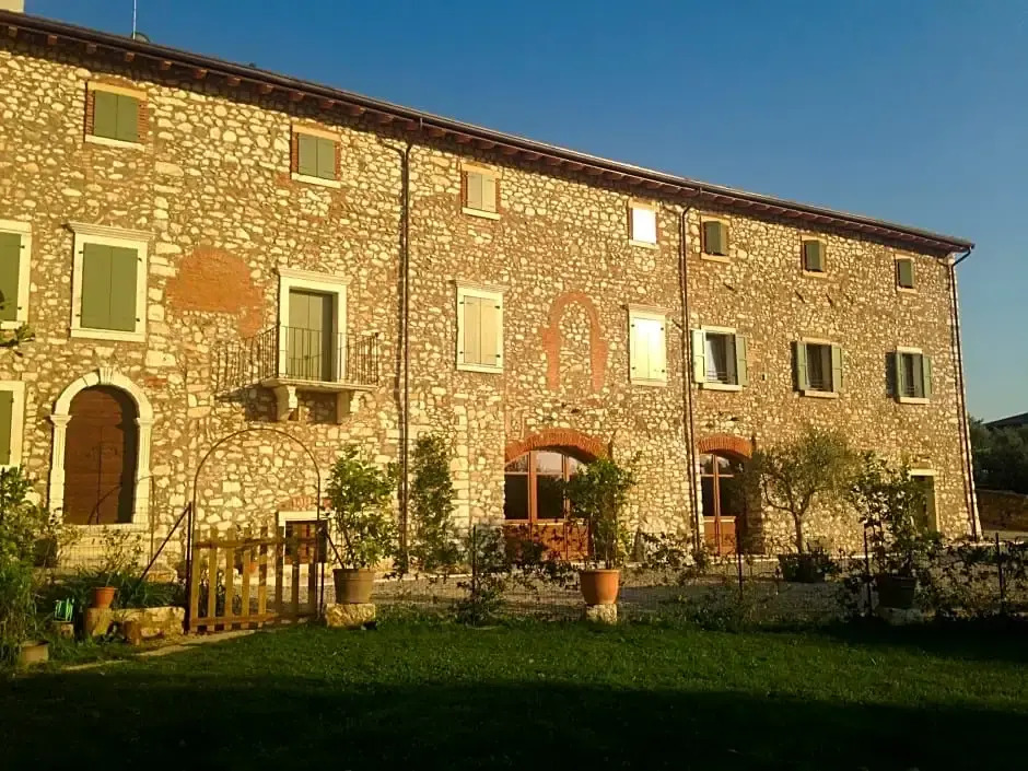 Corte Castello