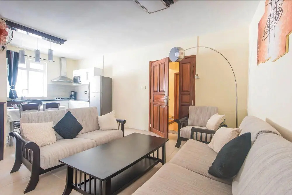 Le Mirage Exotique Apt 202