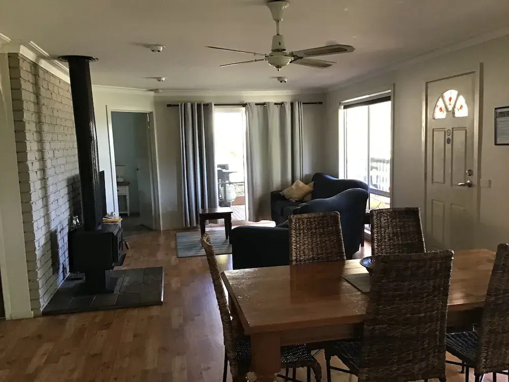 90 Mile Beach House & Villas