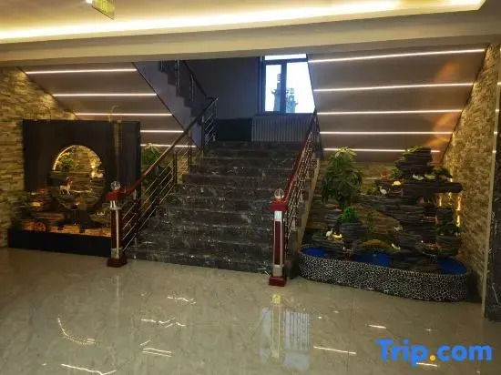 Luyou Dianshang Hotel