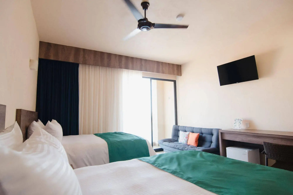 Coral Blue Huatulco All Inclusive