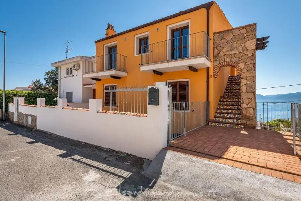 Casa Con Vista Mare