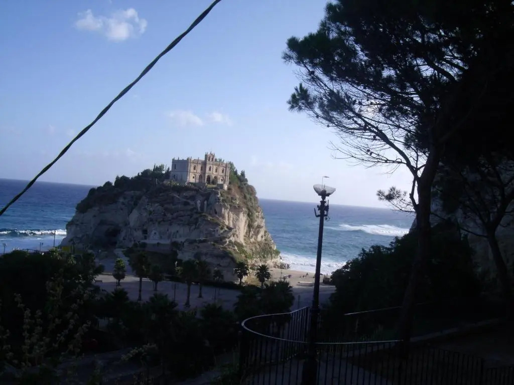Camera Nella Roccia