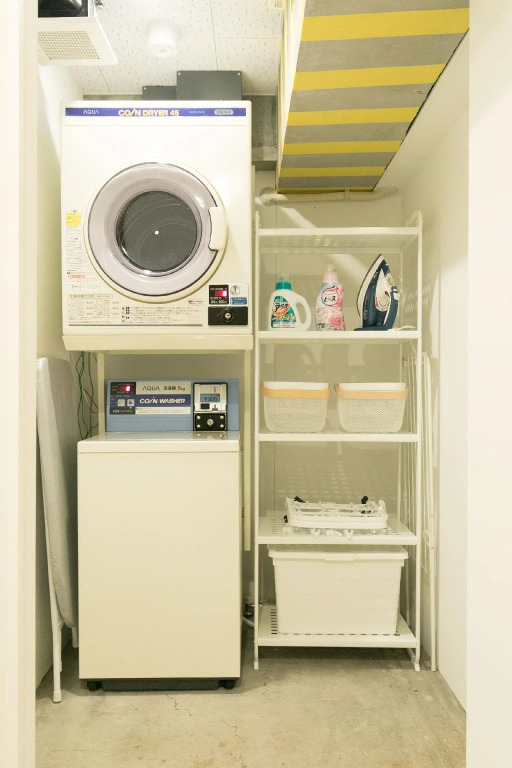 hostel DEN