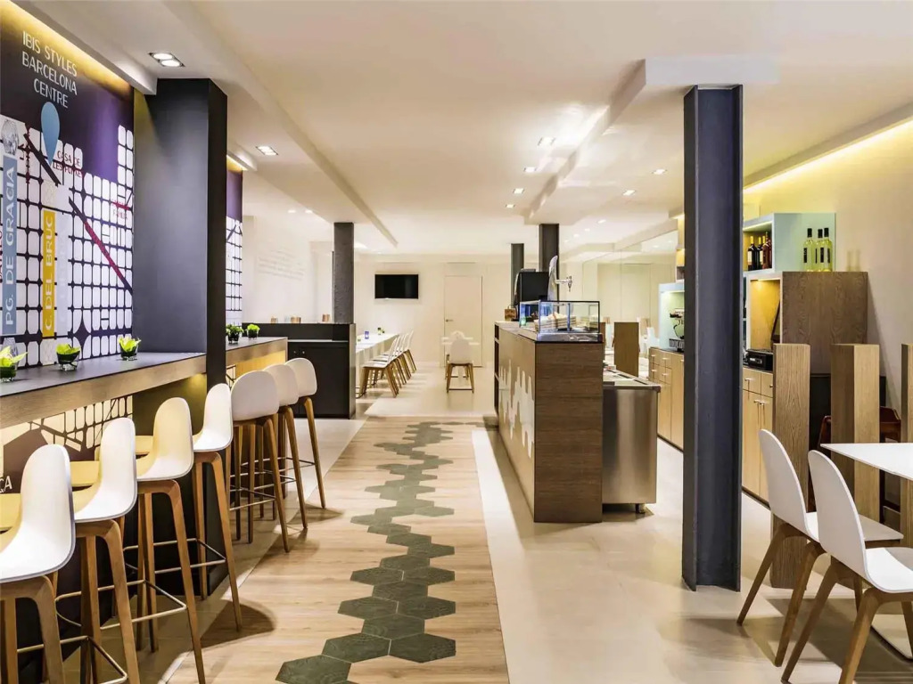 Отель Ibis Styles Barcelona Centre