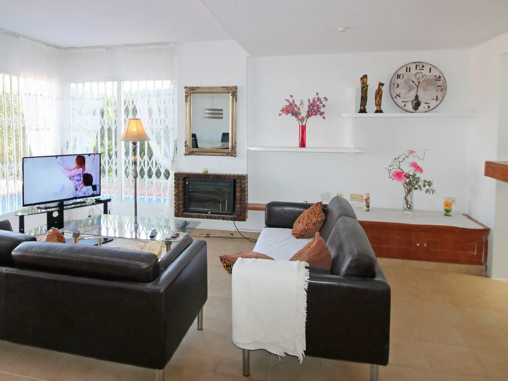 Holiday Home Mar y Montaña by Interhome