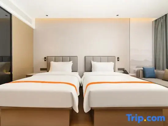 Greentown Hotel (Aksu Jinhuan Plaza Branch)