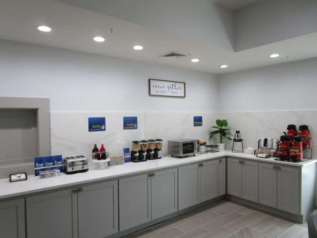 Best Western Iowa - Lake Charles East