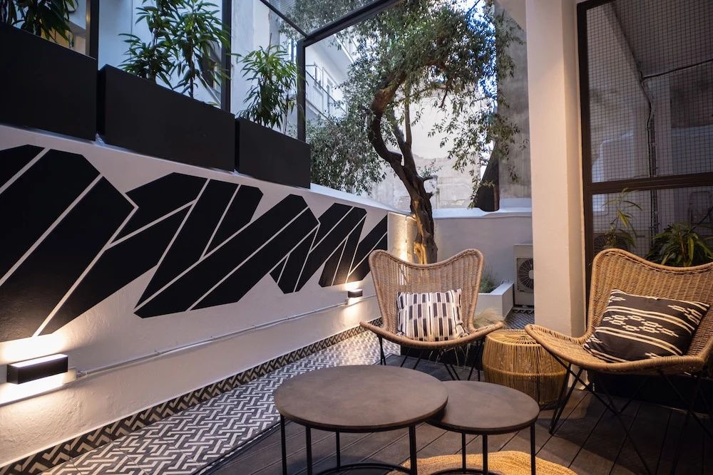 The H Experience Boutique Apartments Athens