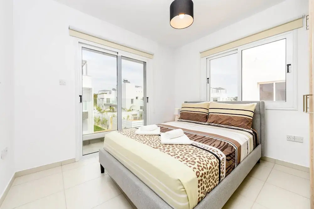 Nissini Villa 18