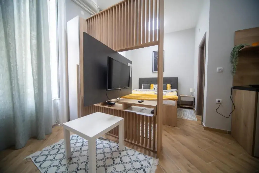 Manoir Apartments City Center
