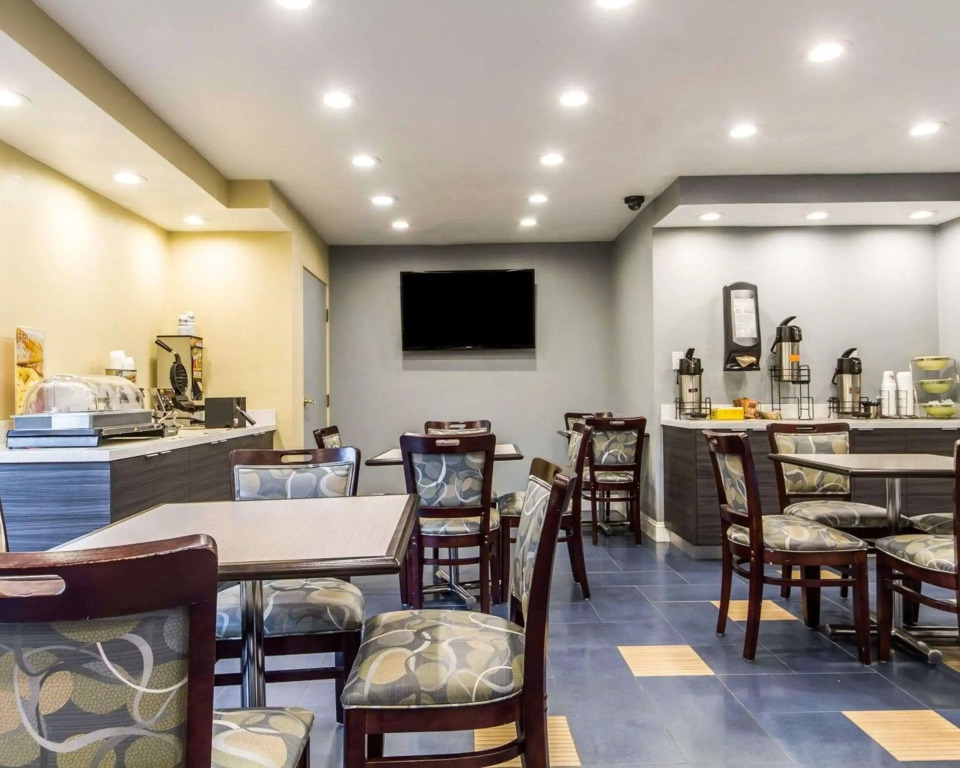 Rodeway Inn