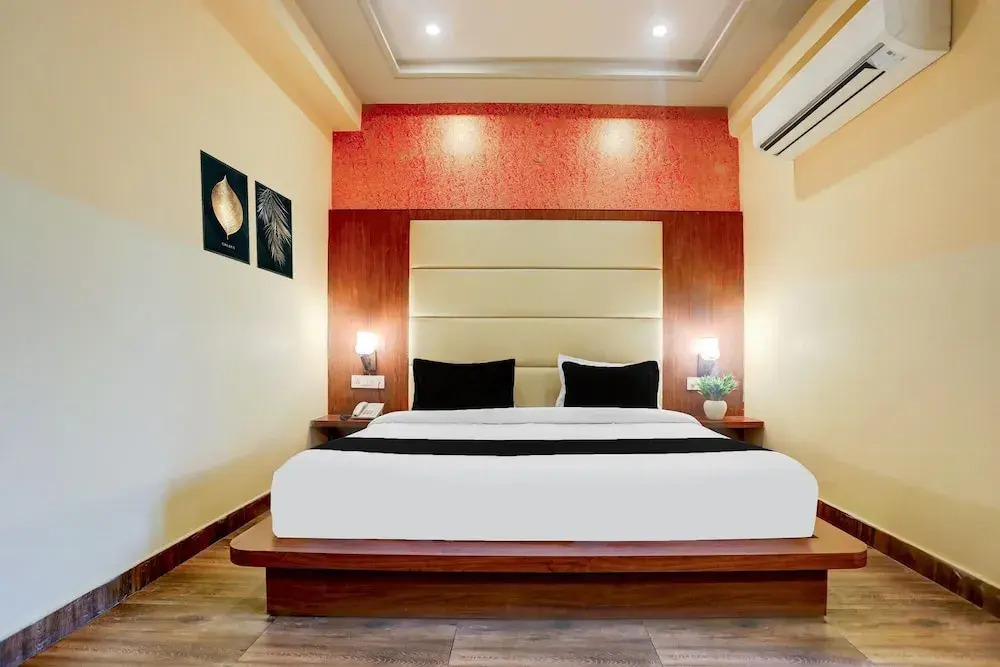 Luxury Stays at Mussorie Foothills