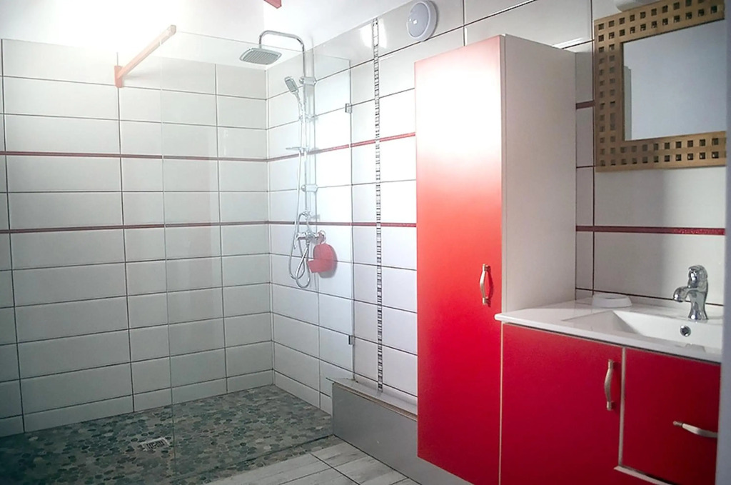 Appartement de 2 chambres avec vue sur la mer jardin clos et wifi a Deshaies