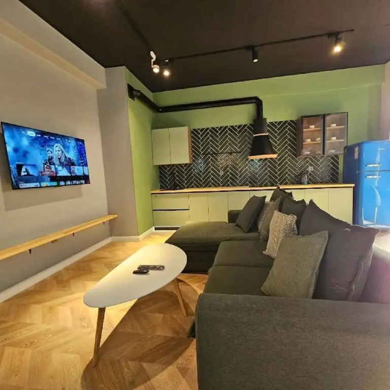 Luxury City Apart Hotel