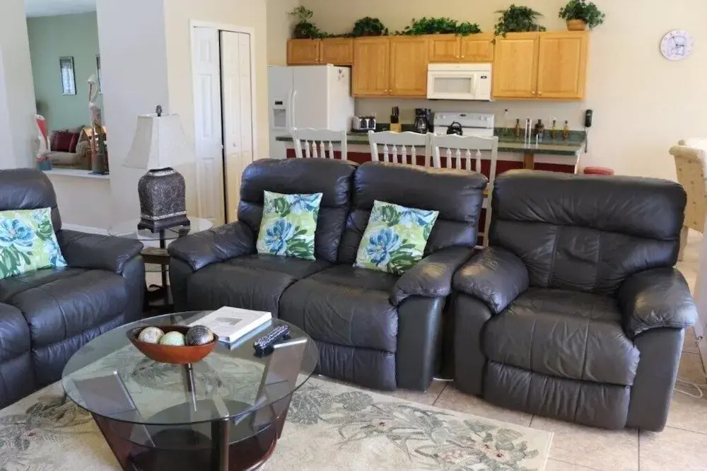 Ta524or 5 Bedroom Home