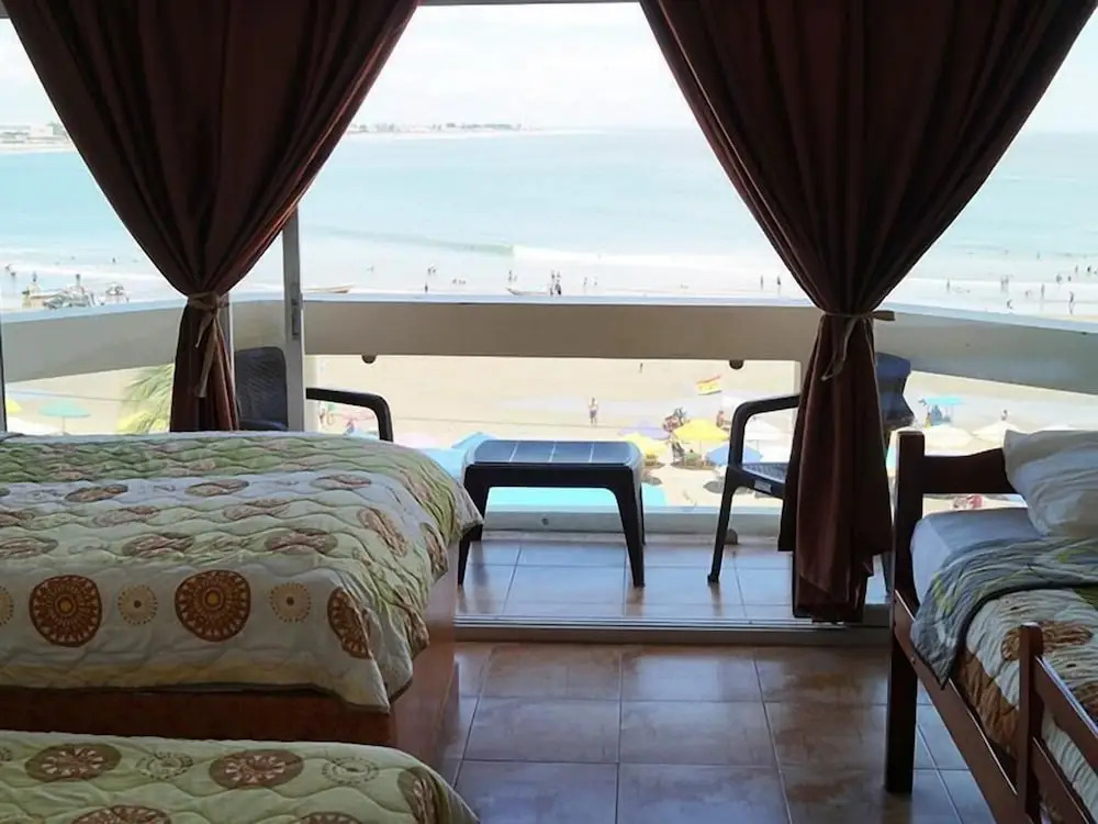 Hotel Paradise Beach