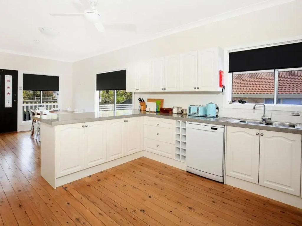 Tillys Retreat I Pet Friendly I 3 Min Walk to Beach