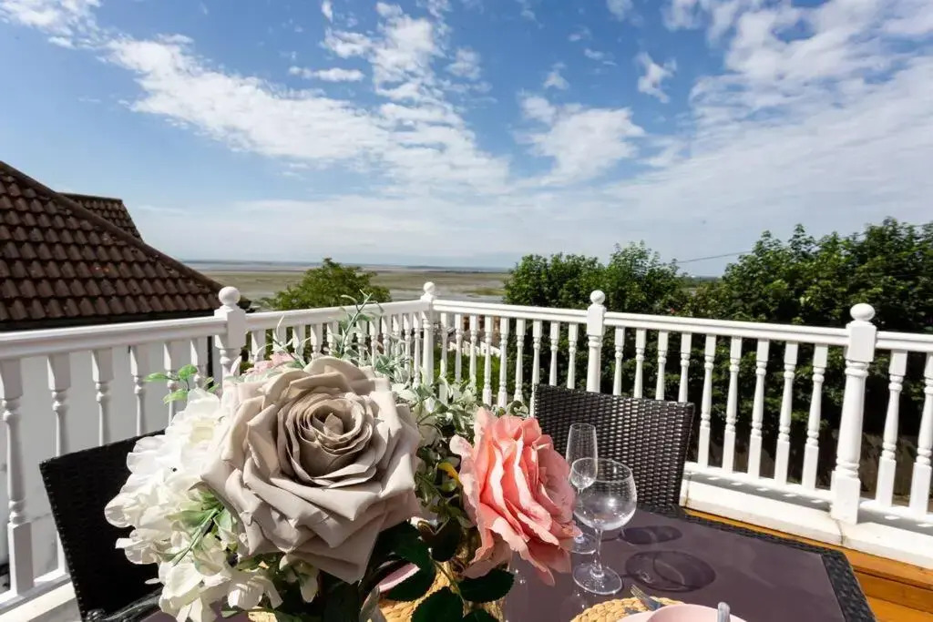 Estuary View by Sorted Stay